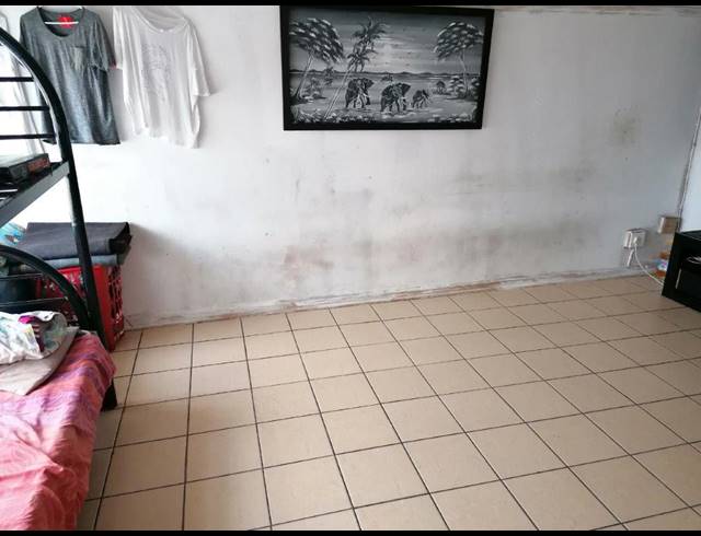 1.5 BEDROOM APARTMENT FOR SALE IN POINT